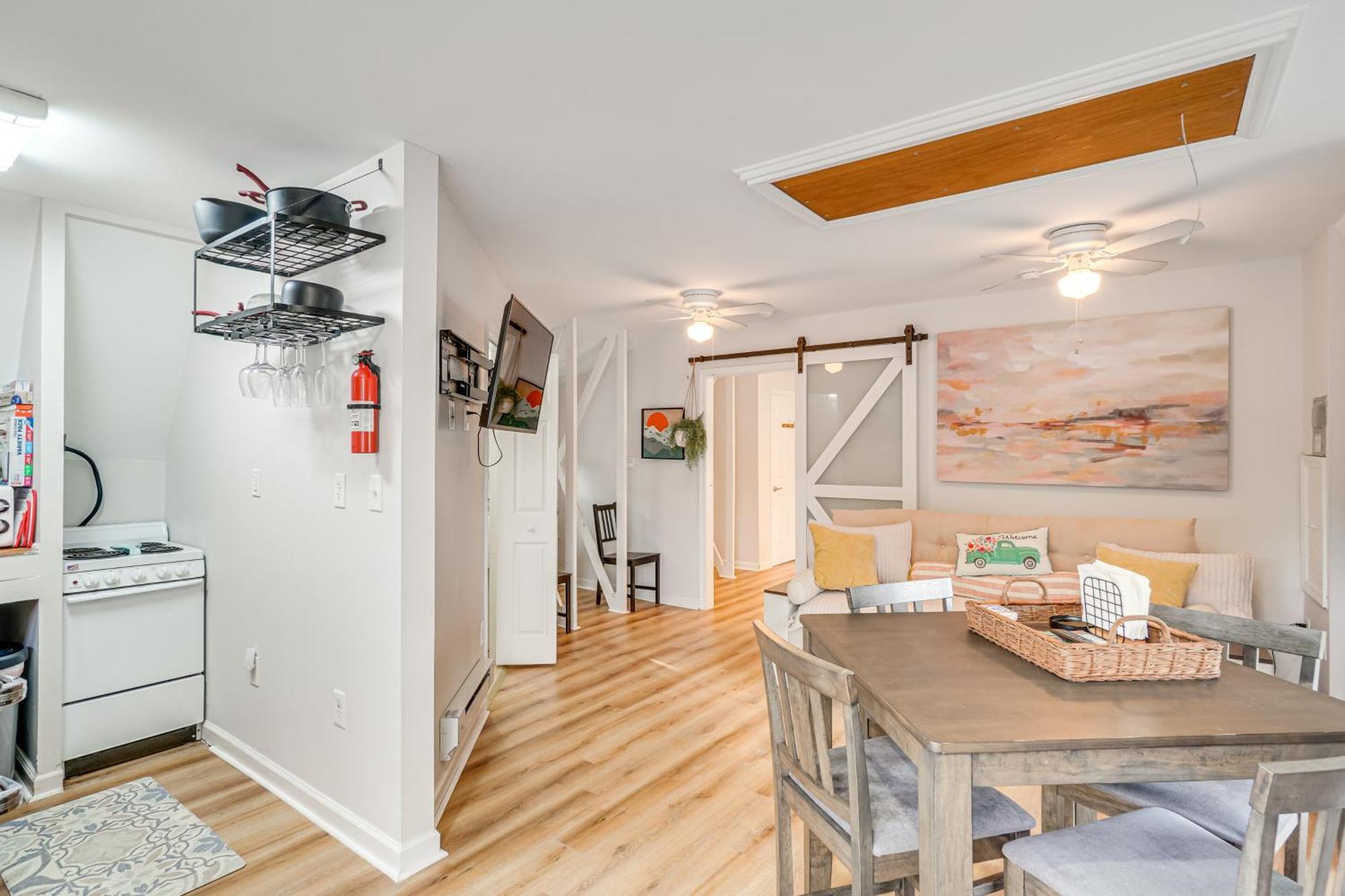 Epic Brunswick Apartment, Deck With Private Hot Tub! Exterior foto