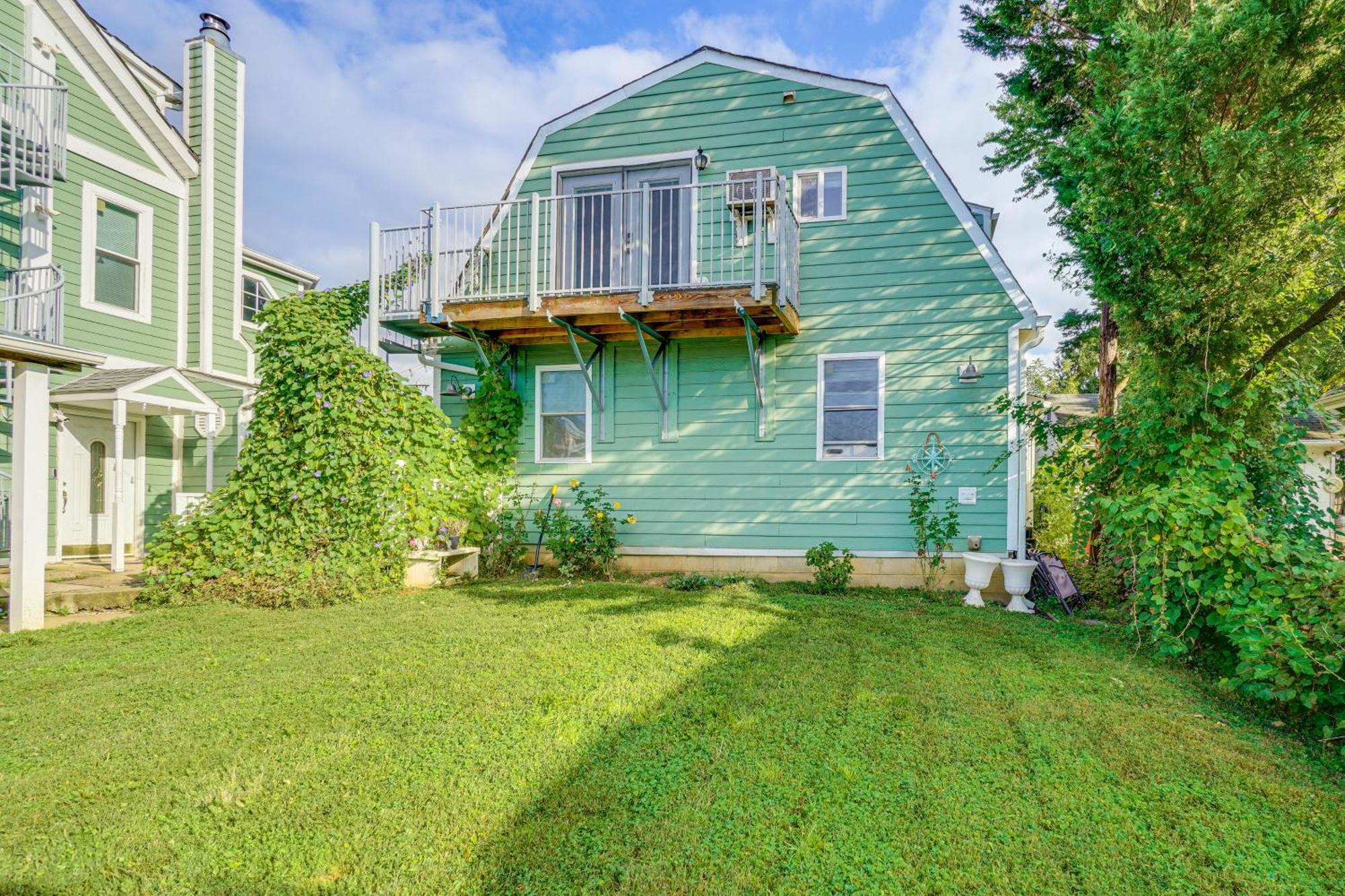 Epic Brunswick Apartment, Deck With Private Hot Tub! Exterior foto